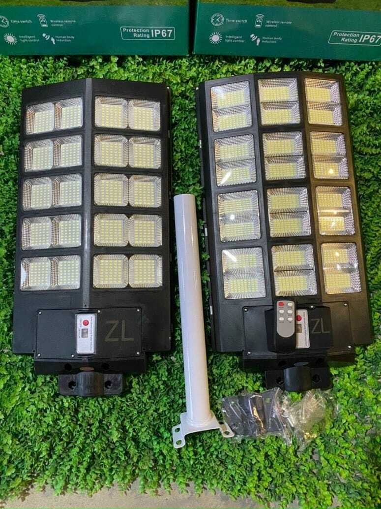 Cung cấp, lắp đặt đèn bàn chải năng lượng led 16 ô siêu sáng tại Đức Linh