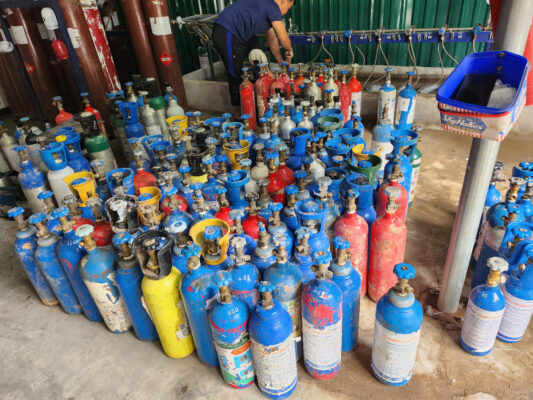 Chiết nạp khí cho khách hàng toàn quốc